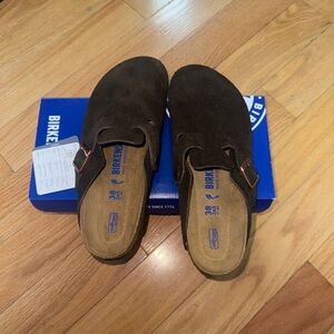 Mocha Birkenstock Clogs